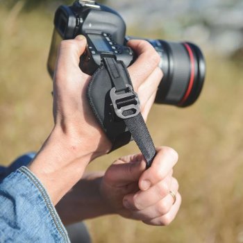 Peak Design Clutch Handschlaufe für DSLR-Kameras und spiegellose Systemkameras