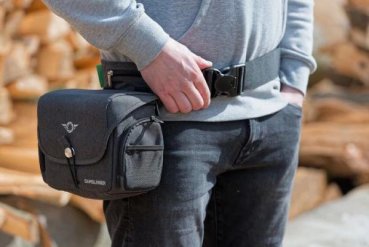 Preview: Cosyspeed Camslinger RF schwarz outdoor Kameratasche mit Hüftgürtel für Systemkameras und kleine DSLR-Kameras