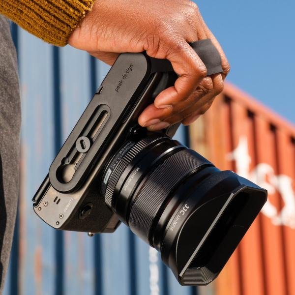 Peak Design Micro Clutch I-Plate - Handschlaufe für Kameras ohne Handgriff B-Ware in beschädigter Original-Verpackung