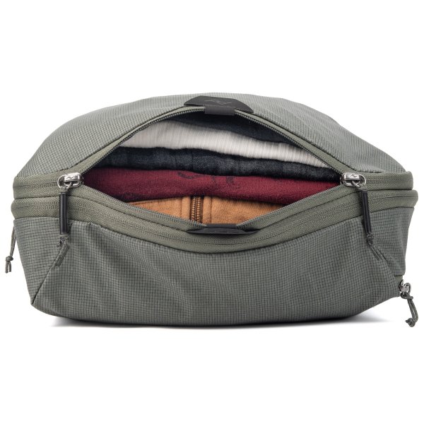 Innenfach Peak Design Packing Cube Medium Sage für saubere und schmutzige Wäsche
